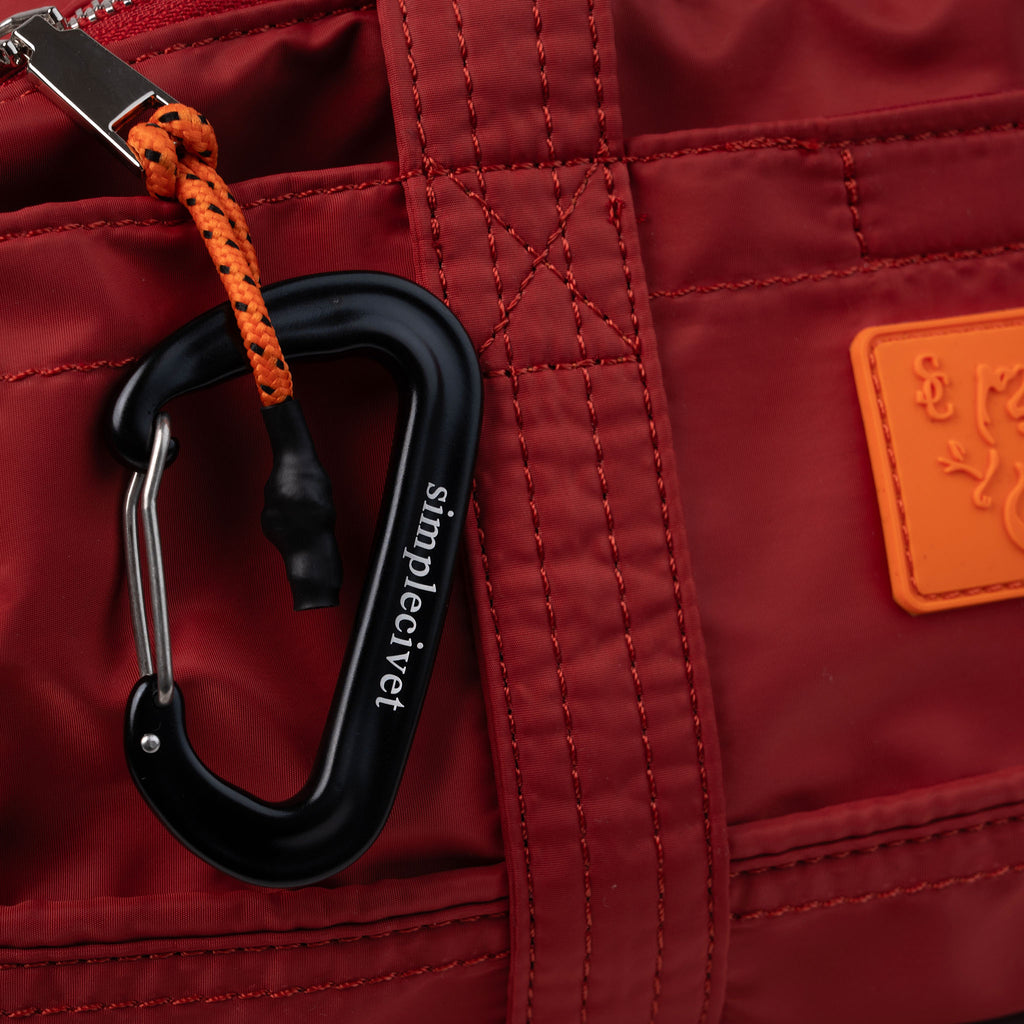 simplecivet 12kN carabiner accessory in red and black