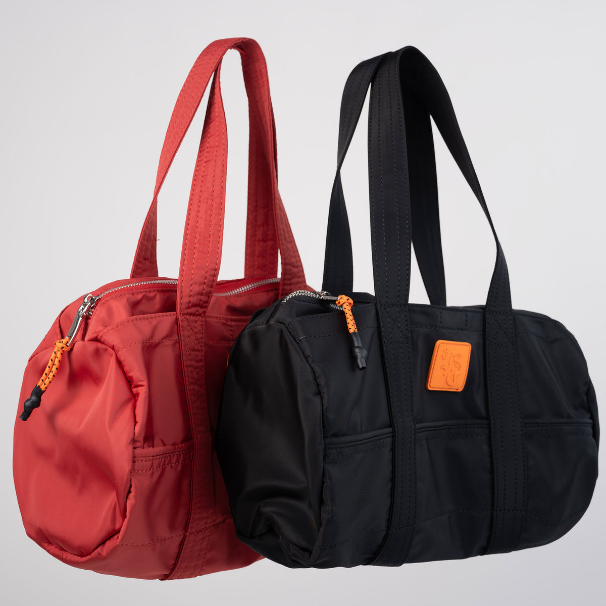 baby gym bag with front and back velcro pockets