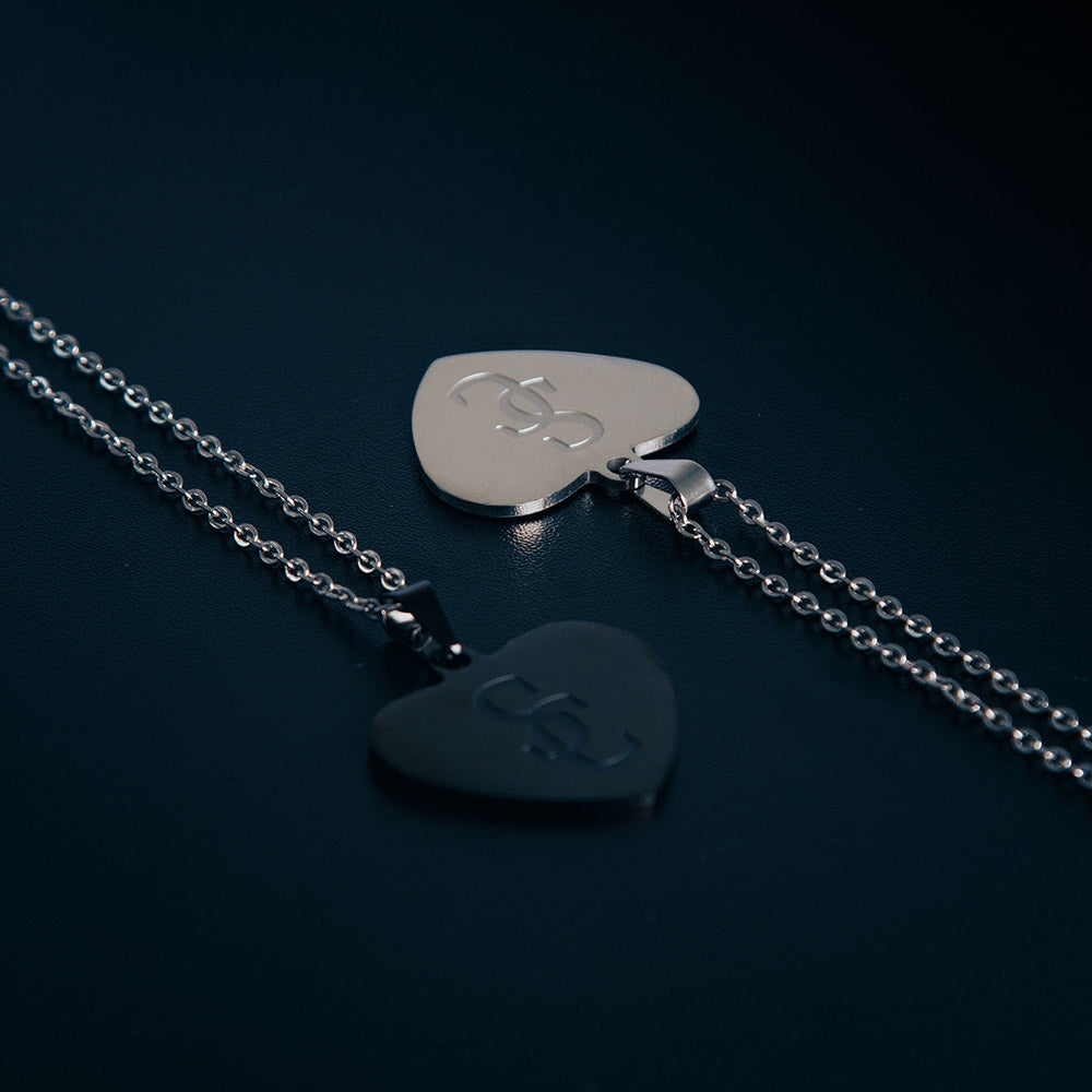 tarnish-resistant stainless steel engraved heart necklace