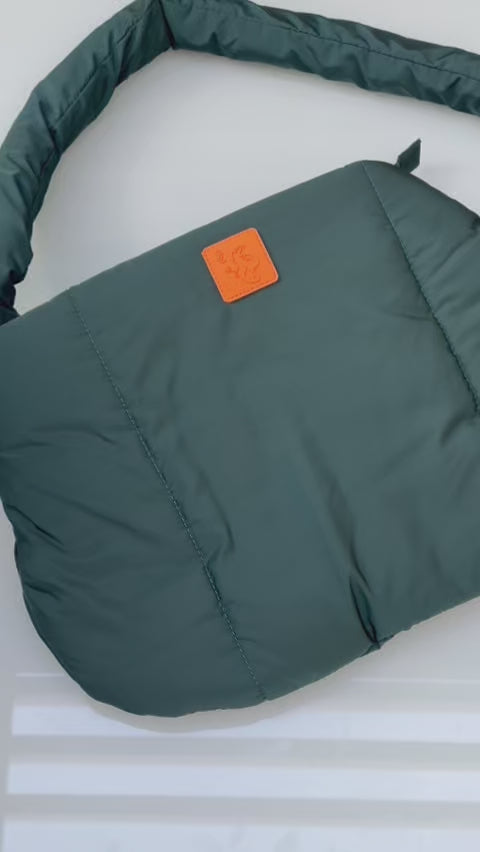 Simplecivet | Puffer Tote Bag with Adjustable Two-Way Sling – Unisex