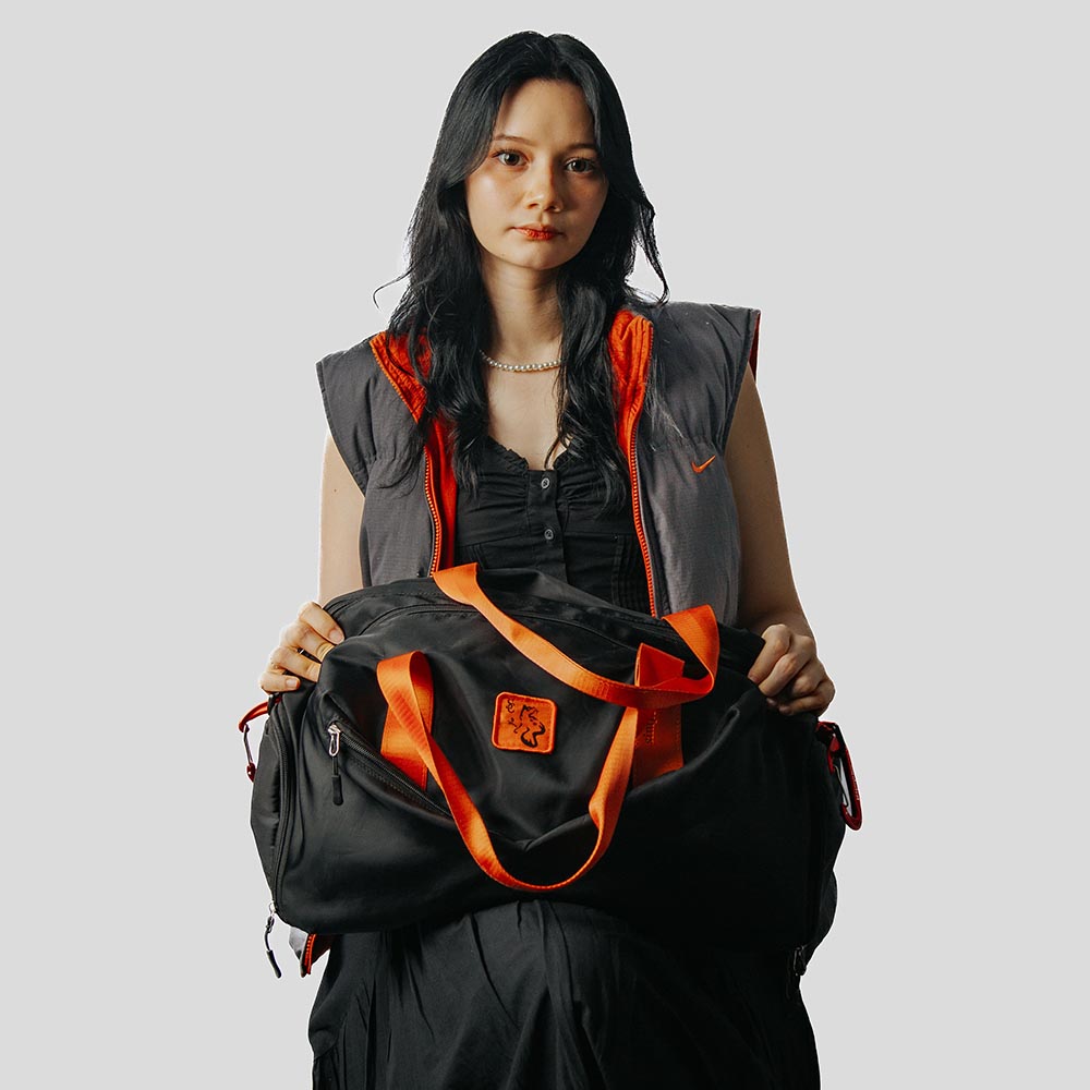 detachable sling weekender bag